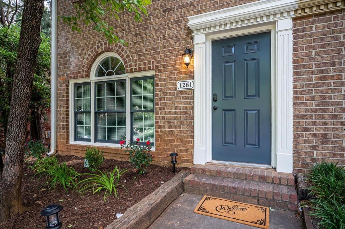 Holiday home New Entire Place Cozy Quiet 2b2b Townhouse Sp1261